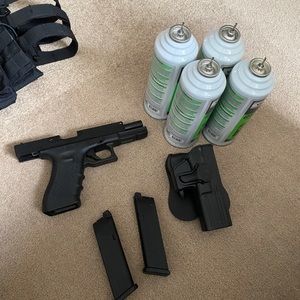 Glock 17 Gen 3 Airsoft pistol